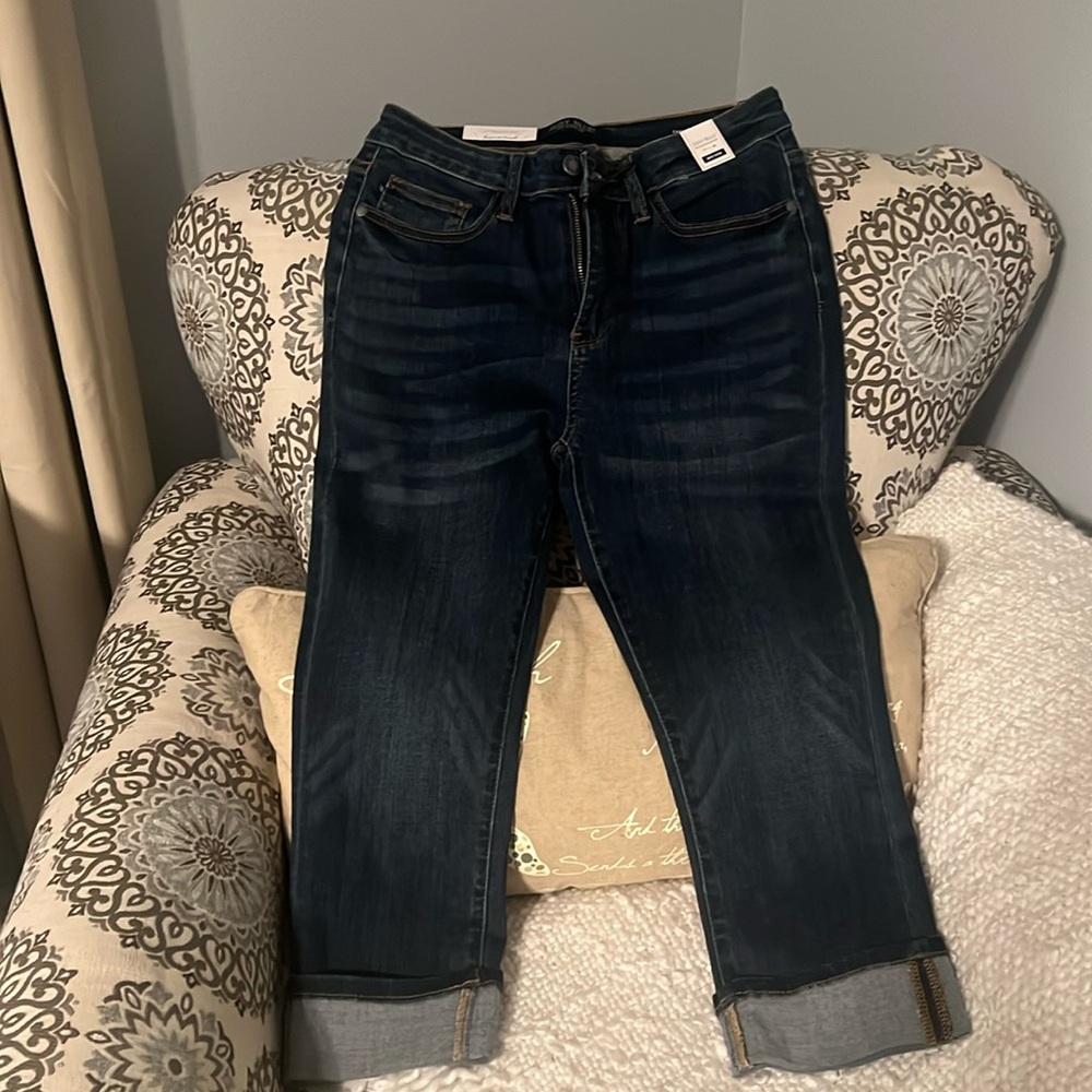 Judy Blue capri jeans NWT